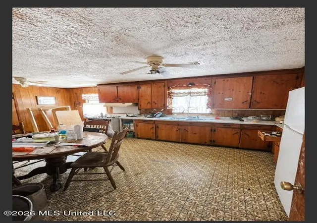 Photo 3 of Single family home for sale at 1621 N 30th Ave, Meridian, MS 39301 | MLS# 4160392 | Listing updated on 2026-09-16