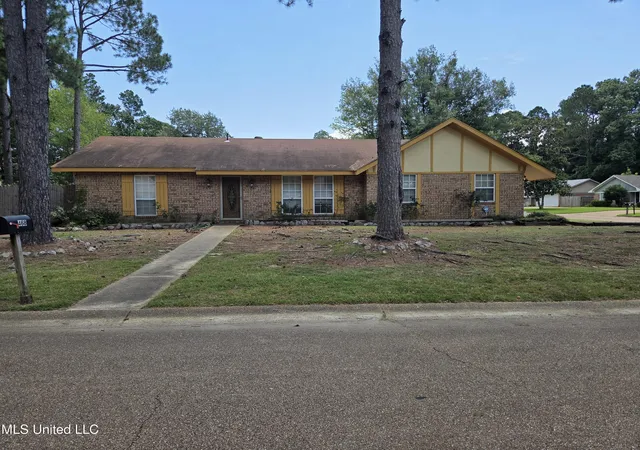 Photo 1 of Single family home for sale at 468 Longwood Trl, Madison, MS 39110 | MLS# 4160451 | Listing updated on 2026-08-26