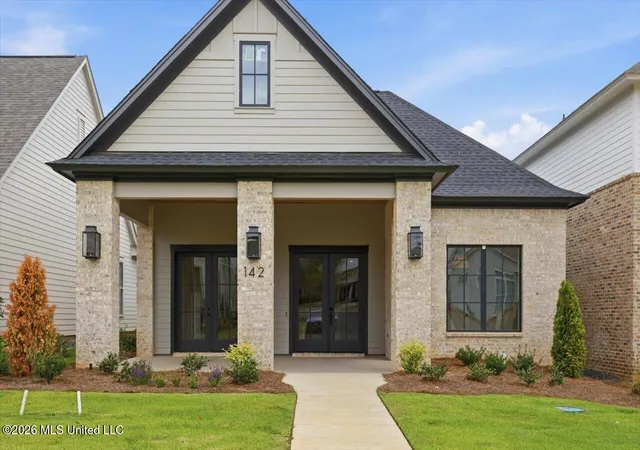 Photo 1 of Single family home for sale at 142 Water St, Madison, MS 39110 | MLS# 4160446 | Listing updated on 2026-09-21