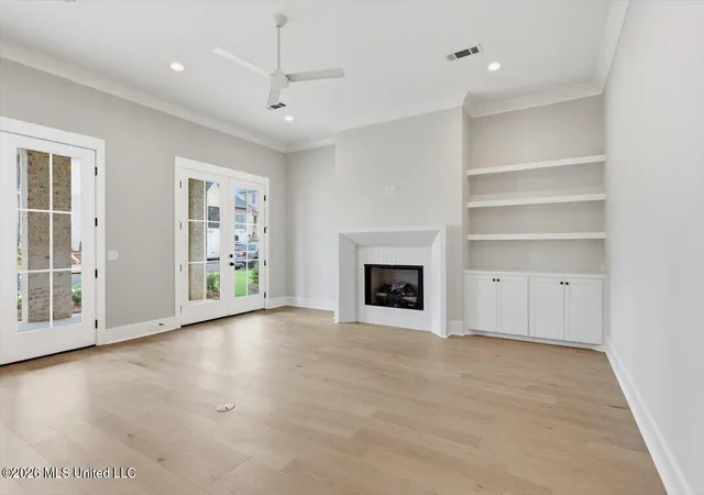 Photo 4 of Single family home for sale at 142 Water St, Madison, MS 39110 | MLS# 4160446 | Listing updated on 2026-10-26