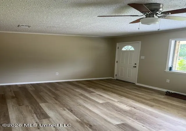 Photo 2 of Single family home for sale at 3335 E Lisa Dr, Pearl, MS 39208 | MLS# 4160419 | Listing updated on 2026-09-12