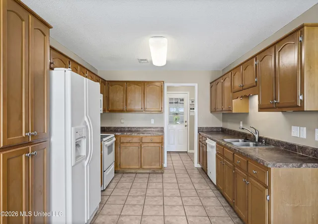 Photo 4 of Sale Pending at 1148 Pocketwatch Dr, Hernando, MS 38632 | MLS# 4160478 | Listing updated on 2026-09-01