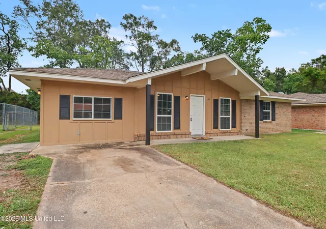 Photo 2 of Single family home for sale at 150 Ben Dr, Gulfport, MS 39503 | MLS# 4160758 | Listing updated on 2026-08-28