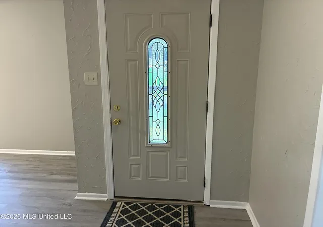 Photo 3 of Sale Pending at 3201 Riverbend Rd, Moss Point, MS 39562 | MLS# 4160429 | Listing updated on 2026-09-30