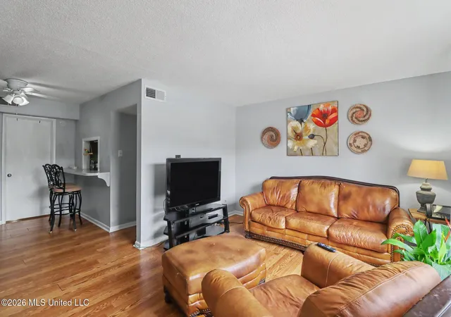 Photo 3 of Condo for sale at 413 Kahler St, Gulfport, MS 39507 | MLS# 4160717 | Listing updated on 2026-09-01