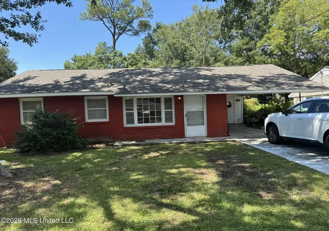 Photo 1 of Single family home for sale at 1217 13th Ct, Pascagoula, MS 39567 | MLS# 4160449 | Listing updated on 2026-08-26