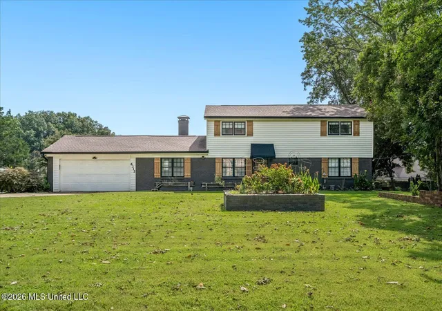 Photo 3 of Sale Pending at 6312 Blocker St, Olive Branch, MS 38654 | MLS# 4160463 | Listing updated on 2026-09-23