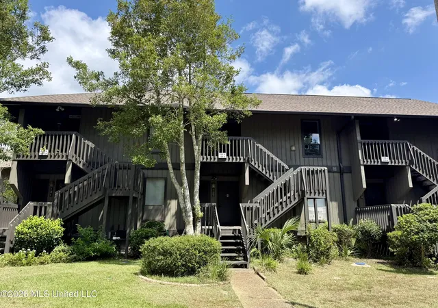 Photo 2 of Condo for sale at 232 Lanai, Diamondhead, MS 39525 | MLS# 4160480 | Listing updated on 2026-08-26
