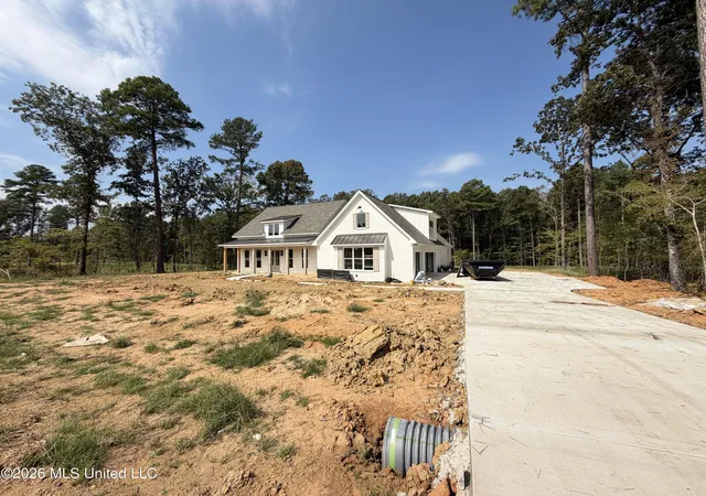 Photo 2 of Sale Pending at 315 Grace Acres Dr, Brandon, MS 39047 | MLS# 4160487 | Listing updated on 2026-09-09