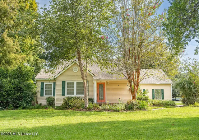Photo 2 of Single family home for sale at 1302 Goodyear Blvd, Picayune, MS 39466 | MLS# 4160522 | Listing updated on 2026-09-18