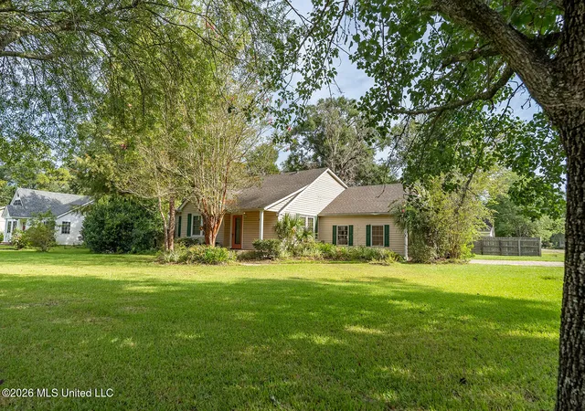Photo 3 of Single family home for sale at 1302 Goodyear Blvd, Picayune, MS 39466 | MLS# 4160522 | Listing updated on 2026-09-18