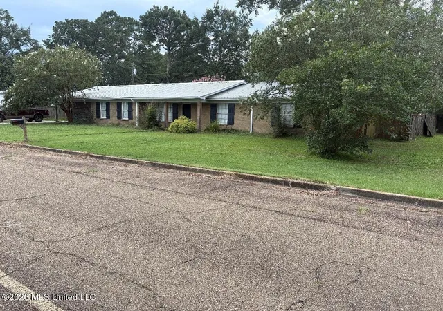 Photo 1 of Single family home for sale at 508 Se 10th Ave, Magee, MS 39111 | MLS# 4160705 | Listing updated on 2026-08-30