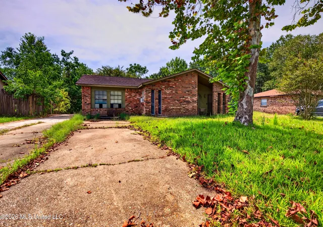 Photo 3 of Sale Pending at 13105 Rosemont St, Ocean Springs, MS 39564 | MLS# 4160562 | Listing updated on 2026-08-29