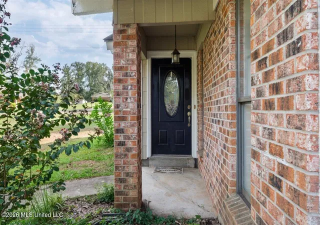 Photo 3 of Single family home for sale at 147 Oak Park Dr, Forest, MS 39074 | MLS# 4160691 | Listing updated on 2026-08-28