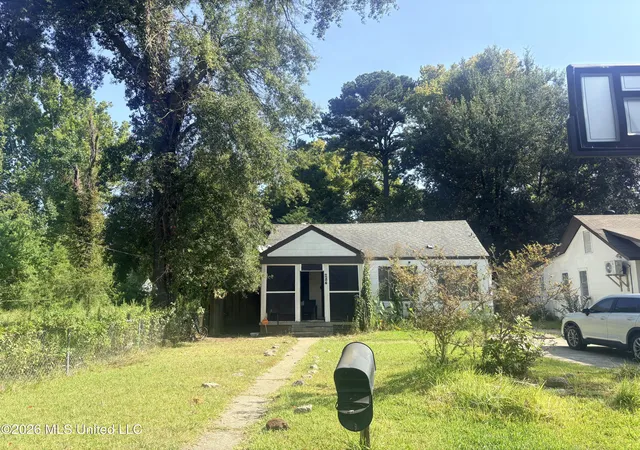 Single family home for sale at 284 S Redwood Ave, Jackson, MS 39209 | MLS# 4160576