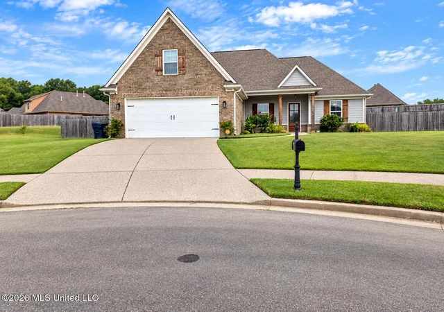 Photo 1 of Sale Pending at 4912 Sunset Harbor Cvs, Horn Lake, MS 38637 | MLS# 4160663 | Listing updated on 2026-09-08