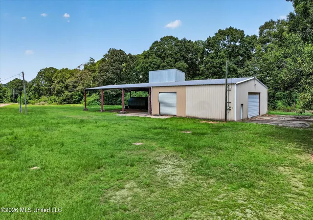 Photo 3 of Single family home for sale at 109 Lincoln Ave, Bassfield, MS 39421 | MLS# 4160581 | Listing updated on 2026-08-28