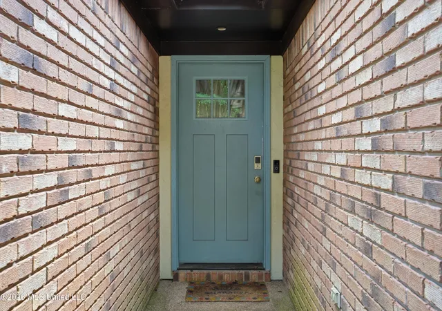Photo 3 of Single family home for sale at 443 Bradford Dr, Brandon, MS 39047 | MLS# 4160585 | Listing updated on 2026-08-29