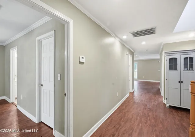 Photo 4 of Single family home for sale at 443 Bradford Dr, Brandon, MS 39047 | MLS# 4160585 | Listing updated on 2026-08-29