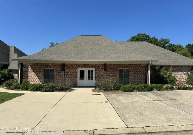 Photo 30 of Sale Pending at 168 Grace Dr, Flowood, MS 39232 | MLS# 4160882 | Listing updated on 2026-09-05