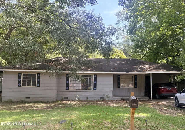Photo 1 of Single family home for sale at 2006 E Paden St, Jackson, MS 39204 | MLS# 4160580 | Listing updated on 2026-09-17