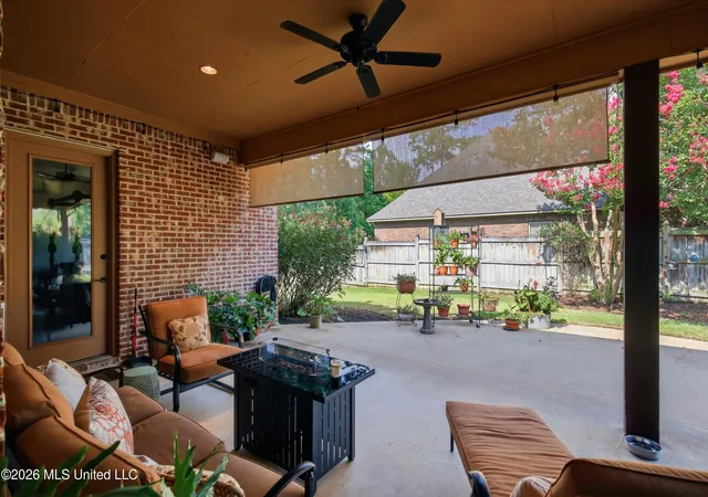 Photo 2 of Sale Pending at 403 Laural Ct, Madison, MS 39110 | MLS# 4160612 | Listing updated on 2026-08-29