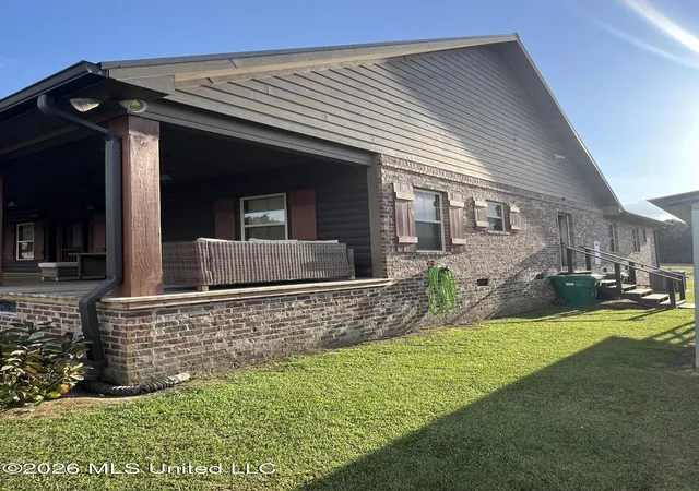 Photo 3 of Single family home for sale at 2214 Mallalieu Dr, Ruth, MS 39662 | MLS# 4160664 | Listing updated on 2026-08-28