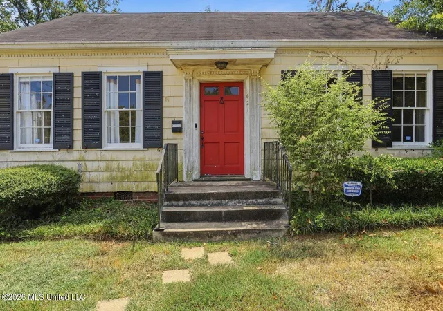 Photo 4 of Single family home for sale at 621 Eagle Ave, Jackson, MS 39206 | MLS# 4160634 | Listing updated on 2026-09-11