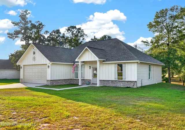 Photo 3 of Sale Pending at 10 Harmony Dr, Carriere, MS 39426 | MLS# 4160596 | Listing updated on 2026-09-18