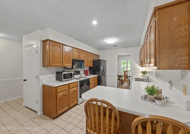 Photo 4 of Single family home for sale at 8527 Collinswood Dr, Olive Branch, MS 38654 | MLS# 4160617 | Listing updated on 2026-08-31