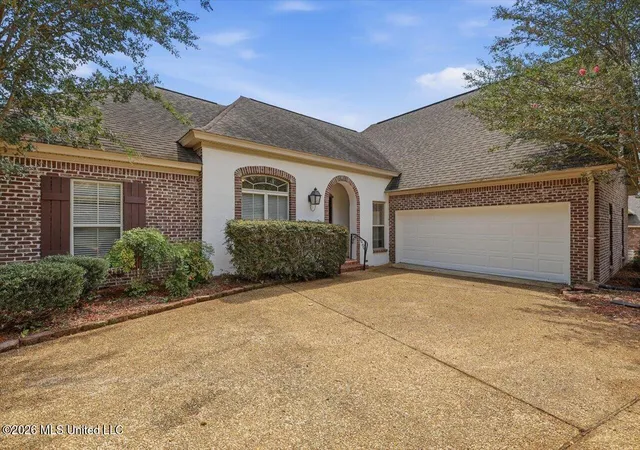Photo 3 of Single family home for sale at 205 Asbury Lane Dr, Brandon, MS 39042 | MLS# 4160619 | Listing updated on 2026-09-14