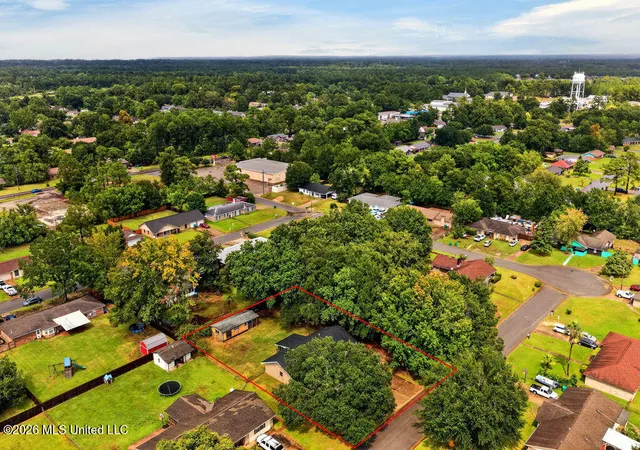 Photo 39 of Single family home for sale at 2320 Lynn Ave, Gulfport, MS 39503 | MLS# 4160636 | Listing updated on 2026-09-27