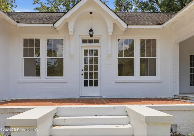 Photo 4 of Single family home for sale at 969 Sw Carlisle St, Jackson, MS 39202 | MLS# 4160707 | Listing updated on 2026-08-28