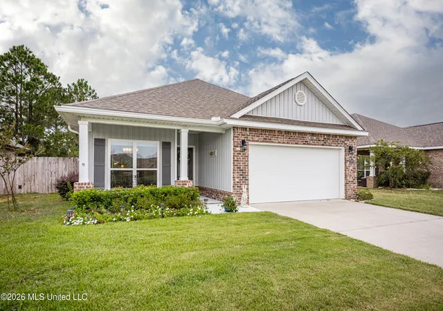 Photo 2 of Single family home for sale at 7273 Barley Dr, Ocean Springs, MS 39564 | MLS# 4160652 | Listing updated on 2026-09-11