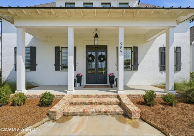 Photo 4 of Single family home for sale at 989 Holly Bush Rd, Brandon, MS 39047 | MLS# 4160654 | Listing updated on 2026-08-27