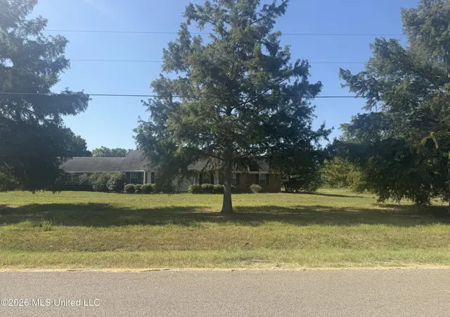 1st image of 1338 Council Cir, Greenville, MS 38703 | MLS# 4160658