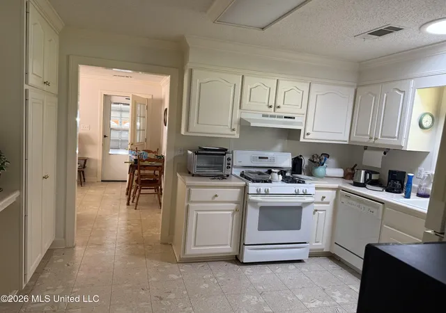 4th image of 1338 Council Cir, Greenville, MS 38703 | MLS# 4160658