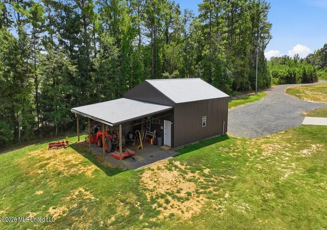 Photo 2 of Sale Pending at 601 Mccullough Mclin Rd, Florence, MS 39073 | MLS# 4160862 | Listing updated on 2026-09-03