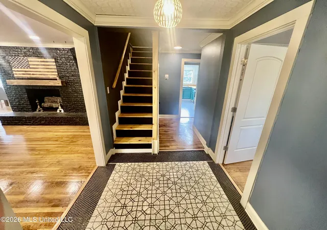 Photo 3 of Single family home for sale at 519 W Hwy 82, Starkville, MS 39759 | MLS# 4160733 | Listing updated on 2026-09-28