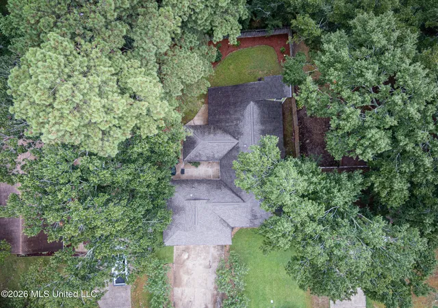 Photo 3 of Single family home for sale at 1480 Westbrook Rd, Jackson, MS 39211 | MLS# 4160772 | Listing updated on 2026-09-03