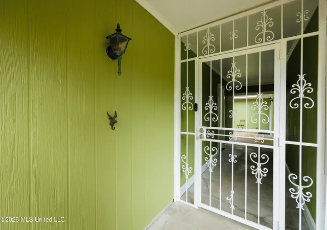 Photo 4 of Single family home for sale at 1480 Westbrook Rd, Jackson, MS 39211 | MLS# 4160772 | Listing updated on 2026-09-03