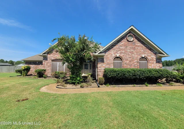 Photo 1 of Single family home for sale at 13165 Coldwater Dr, Olive Branch, MS 38654 | MLS# 4160785 | Listing updated on 2026-09-03