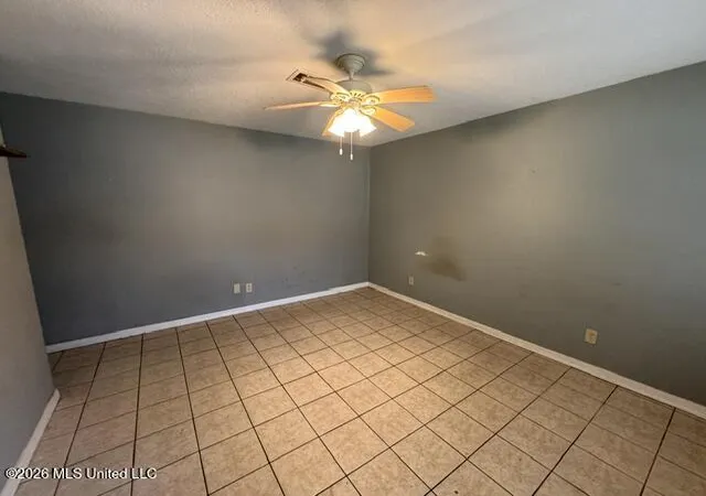 Photo 2 of Sale Pending at 30 Nottingham Cir, Gulfport, MS 39503 | MLS# 4160788 | Listing updated on 2026-09-05