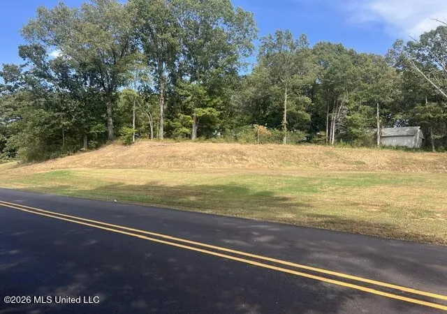 Photo 4 of Land for sale at 260 Memphis St, Hernando, MS 38632 | MLS# 4160805 | Listing updated on 2026-08-28