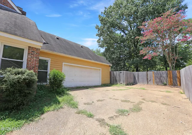 Photo 17 of Single family home for sale at 213 Longwood Dr, Clinton, MS 39056 | MLS# 4160848 | Listing updated on 2026-08-30
