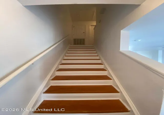 Photo 4 of Townhouse for sale at 14425 Whitney Dr, Gulfport, MS 39503 | MLS# 4160857 | Listing updated on 2026-08-29