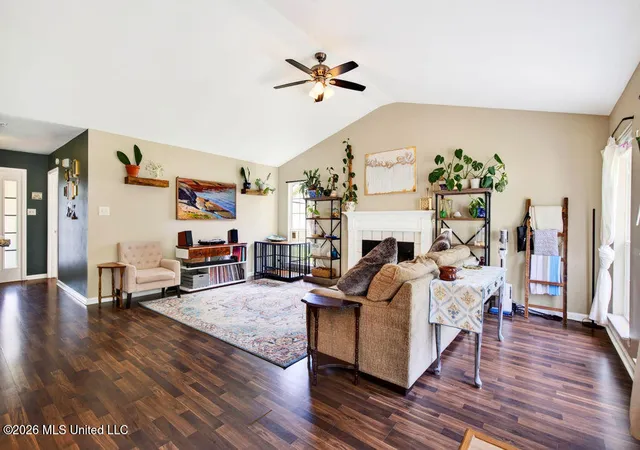 Photo 4 of Single family home for sale at 12237 Five Oaks Dr, Gulfport, MS 39503 | MLS# 4160932 | Listing updated on 2026-09-01
