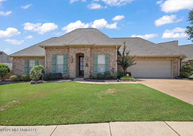 Photo 1 of Single family home for sale at 229 Grace Dr, Flowood, MS 39232 | MLS# 4160871 | Listing updated on 2026-08-29