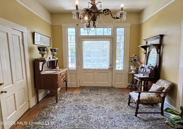 Photo 4 of Single family home for sale at 718 N Union St, Natchez, MS 39120 | MLS# 4160897 | Listing updated on 2026-10-06