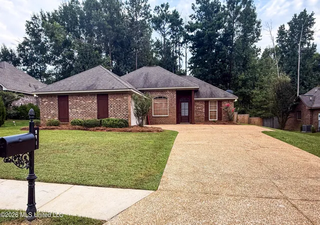 Photo 2 of Single family home for sale at 154 Notting Hill Pl, Canton, MS 39046 | MLS# 4160896 | Listing updated on 2026-08-30